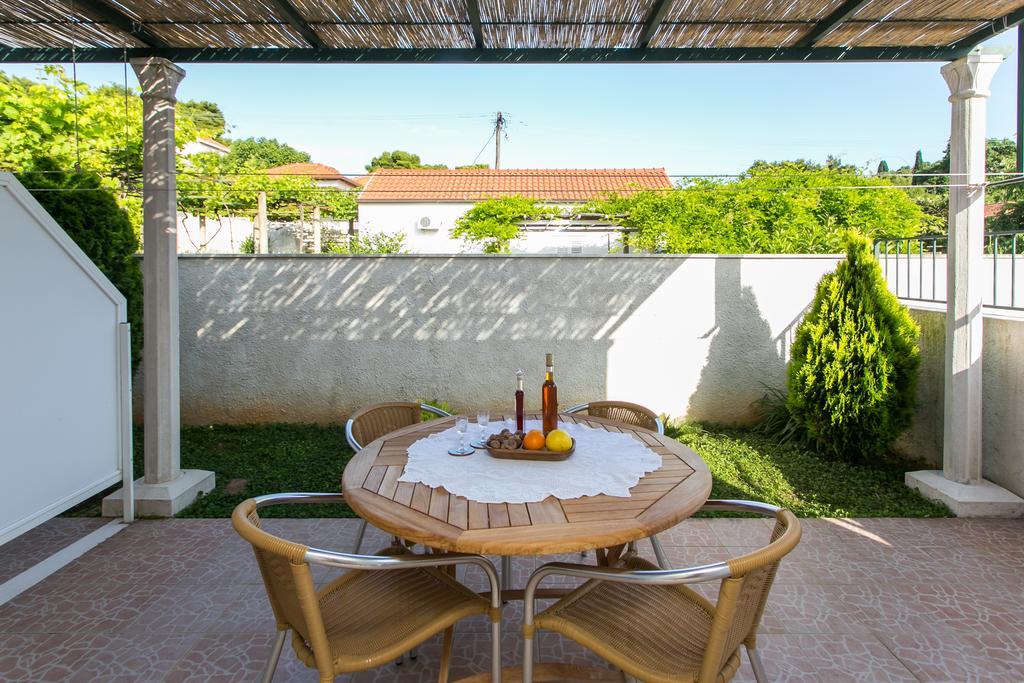 Apartments Miramare & Campara Dubrovnik Rum bild
