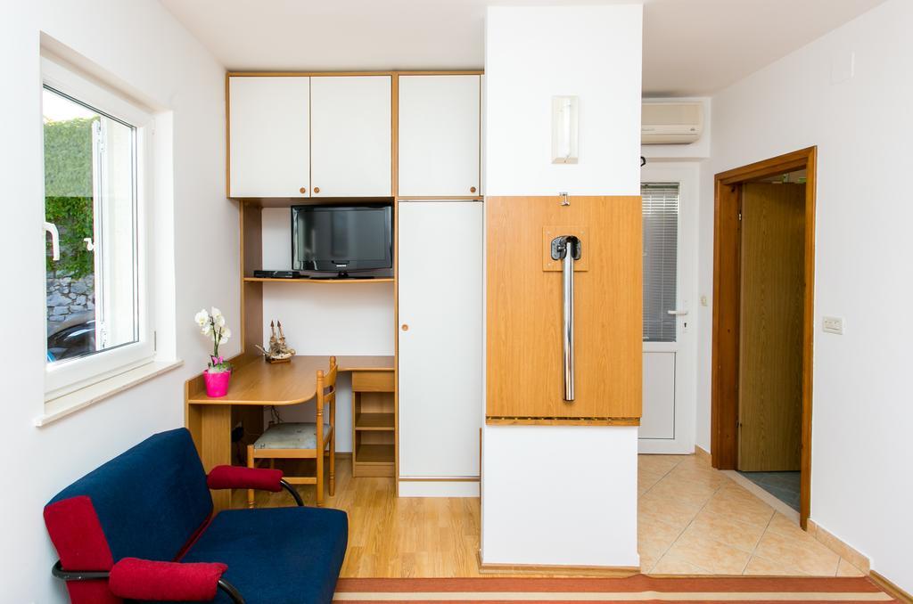 Apartments Miramare & Campara Dubrovnik Rum bild