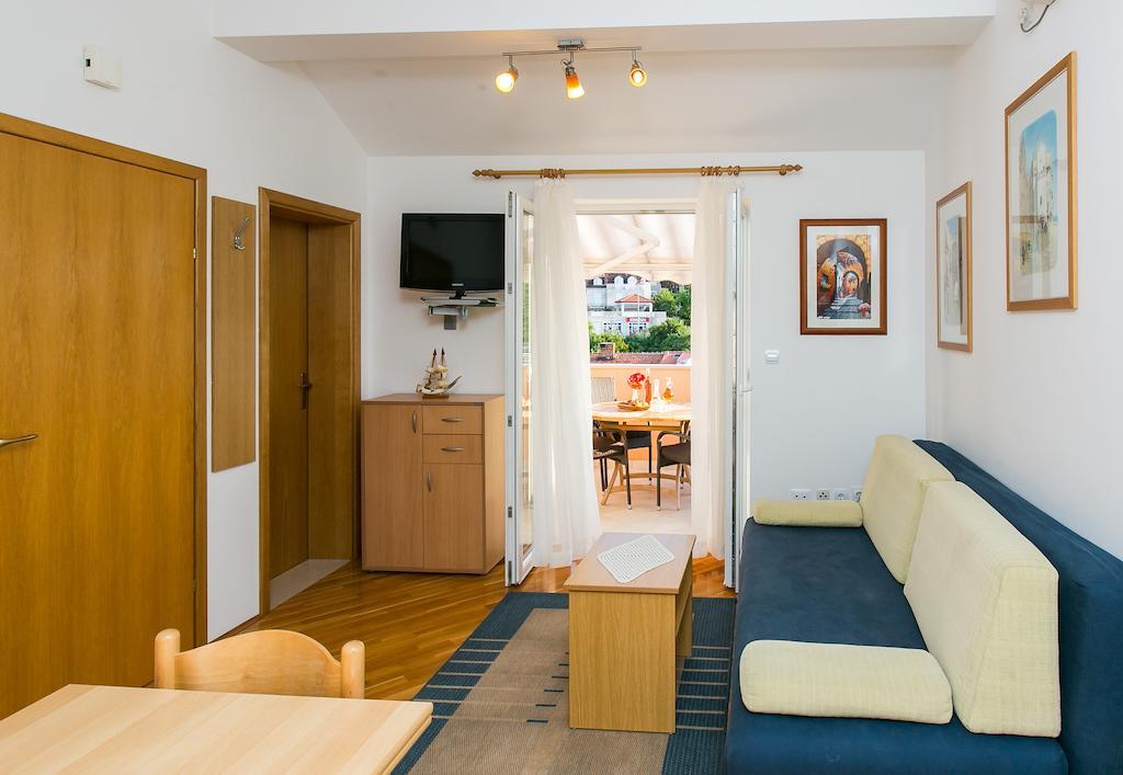 Apartments Miramare & Campara Dubrovnik Rum bild