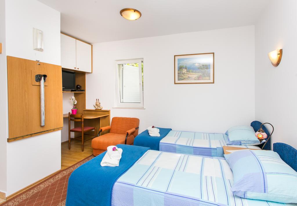 Apartments Miramare & Campara Dubrovnik Rum bild